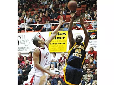 Murray State Drops Tough Game At APSU Image