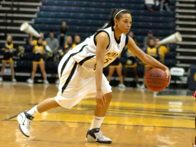 SEMO Cools Off Sharp-Shooting Lady Racers, 67-61 Image