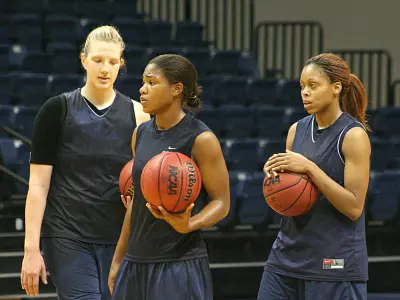 Women's Basketball To Open Friday At Missouri Image