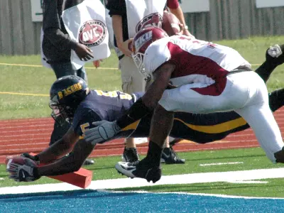 Colonels Use Strong Third Quarter to Overshadow Ehrhardt?s Career Day Image