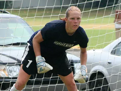 Tara Isbell Named OVC Goalkeeper of the Week Image