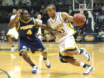 Murray State Locks Down On Morehead State In 63-44 Win Image