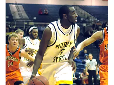Down the Stretch They Come-Racers Battle For OVC Spot Image