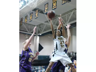 Lady Racers To Close Out Regular Season At UTM Image