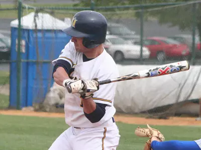'Breds Fall At Tennessee-Martin 8-5 Image