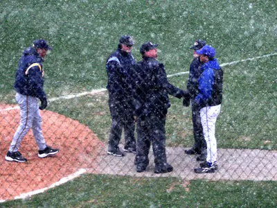 'Breds Split Arctic Affair At Eastern Illinois Image