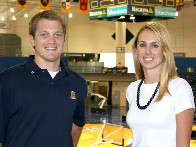 Women's Basketball Adds Barr, Olsen To Staff Image