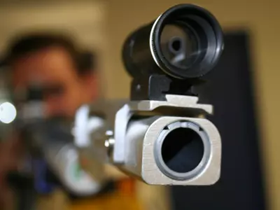 Racer Rifle Takes Down Memphis Image