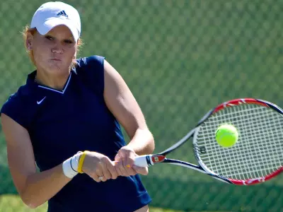 Women?s Tennis Falls at Belmont in Season Opener Image