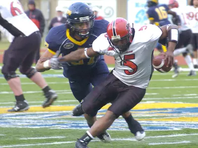 Racer Duo Garners OVC Player of the Week Accolades Image