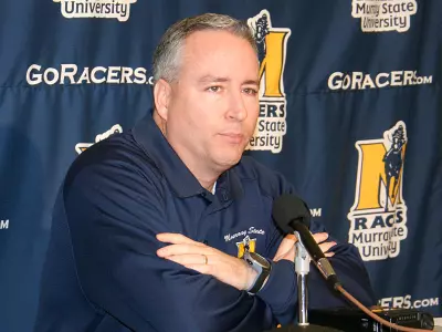 Kennedy Meets Media As Racers Return From Road Trip Image