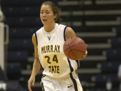 Racers Start OVC Play With Victory Over Eastern Kentucky Image