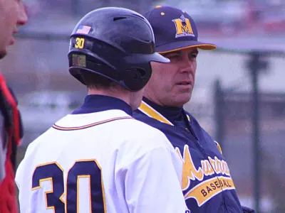'Breds Return To Action At Home Against Central Arkansas Image