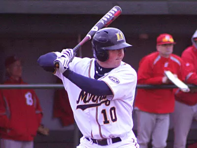 'Breds Begin Five-Game Road Swing At Memphis Image