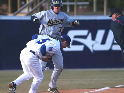 'Breds Take 8-1 Win At Nicholls State Image