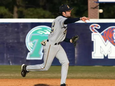 'Breds Take Rubber Game At Nicholls State 13-3 Image