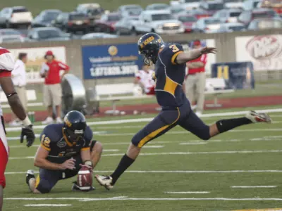 Cullen Scores Pepsi Athlete of the Week Image