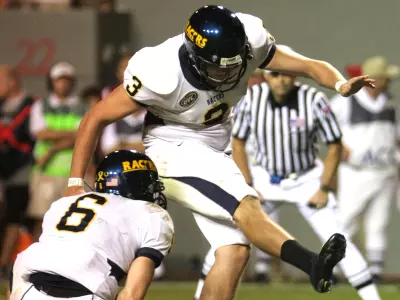 Cullen Named OVC Specialist of the Week Image