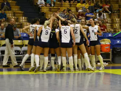 Racers Drop Non-Conference Match to Lipscomb Image