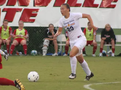 Racers Battle Skyhawks in Semi-Finals of OVC Soccer Tournament Tonight Image