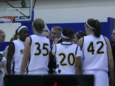 Racers Headed to Springfield, Mo. to Face Missouri State Image