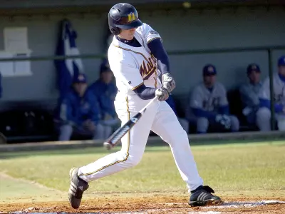 Hill?s Big Day Leads ?Breds to Victory Image