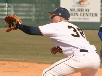 ?Breds Fall to Bison in Second Game of Doubleheader Image