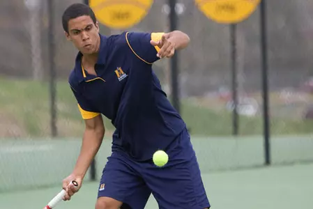 Men's Tennis Picks Up First Shut Out of the Season Image