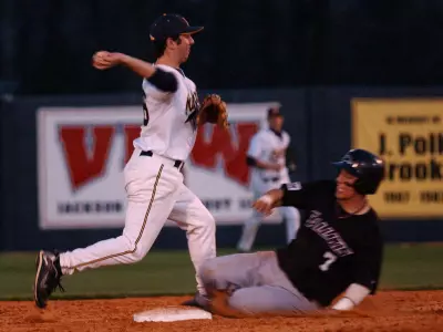 Balk Leads to Extra-Inning Loss Image