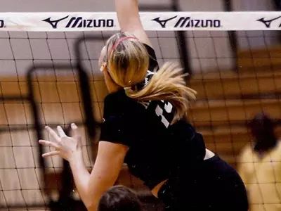 Volleyball Adds Two to 2009 Roster Image