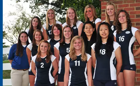 2010 Volleyball Team Photo