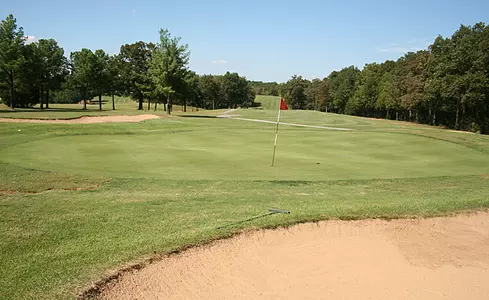 Miller Memorial 8th hole