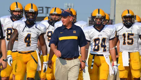 Racer take field vs. Louisville