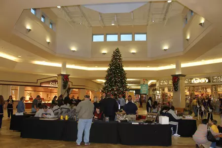 Ky Oaks Mall Visit