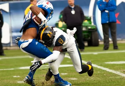 Manning tackle vs TSU