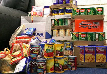 SAAC Food Drive
