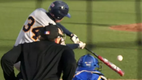 Zipko hit vs MOR