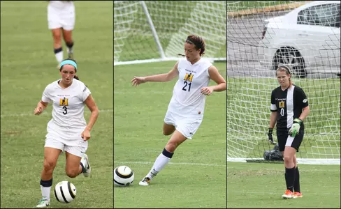 Julie Mooney, Taylor Stevens & Savannah Haberman