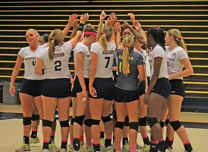 Belmont_huddle