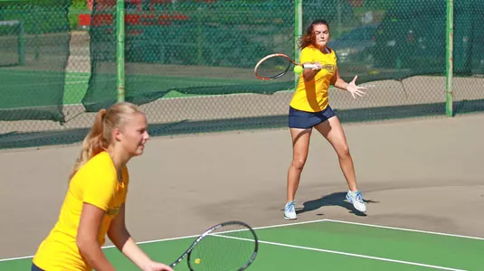 Sara Bjork, Amina Hadzic