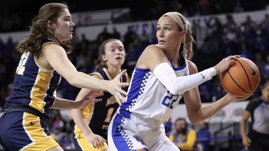 Racers Grind Out Big Win Over Kentucky Image
