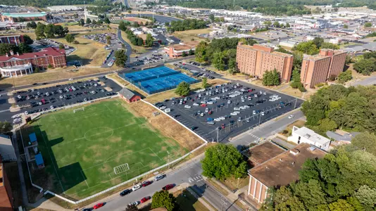 Bennie Purcell Courts