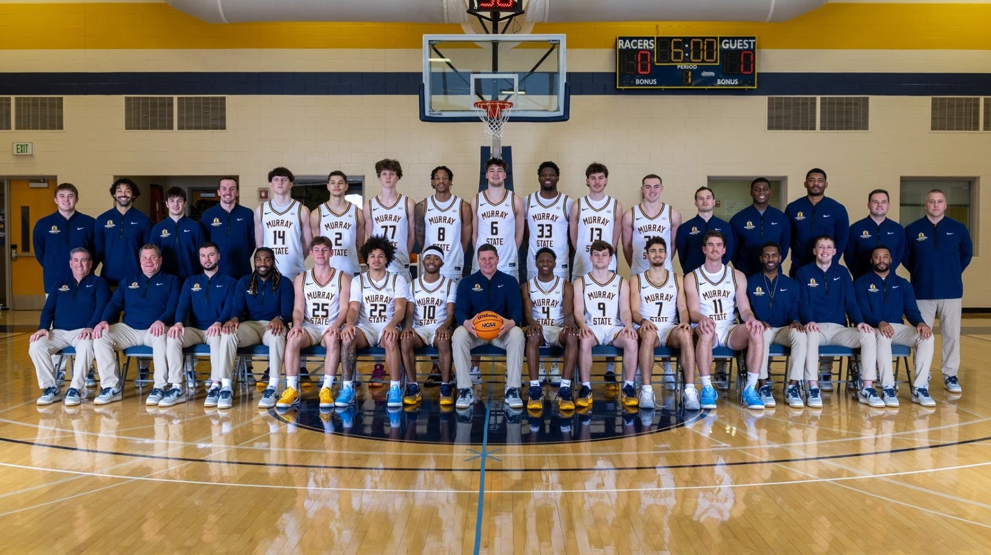 Men’s Basketball Team Photo_Ryan Miller