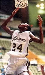 Amanda Lassiter scored 11 of her 15 points during a 30-0 run by Missouri.