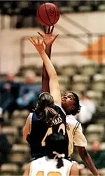 Senior Kesha Bonds scores 25 points.