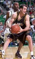 Missouri guard Jeff Hafer takes control of the ball in front of Baylor forward Jamie Kendrick in the first half of the Tigers' 74-72 win Tuesday night.