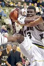 T.J. Soyoye was a perfect nine-for-nine from the line on his way to 15 points in Saturday win over Texas Pan-American.