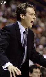 Missouri's head basketball coach Quin Synder shouts instructions to his players during the first half against Illinois at the Savvis Center in St. Louis, Thursday.