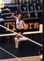 Junior Christi Myers put down 22 kills in the loss