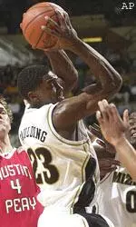 Rickey Paulding scored 22 points against Valparaiso, Monday.